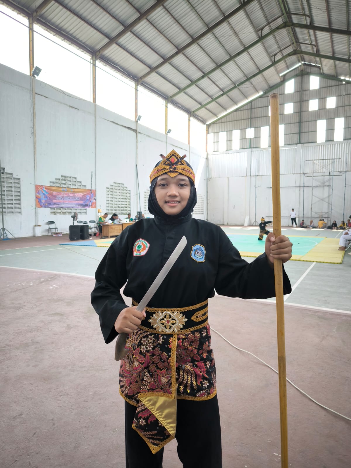 HARUMKAN NAMA SEKOLAH, SISWI SMP NEGERI 1 SUGIO RAIH JUARA III PENCAK SILAT O2SN KABUPATEN LAMONGAN 2026